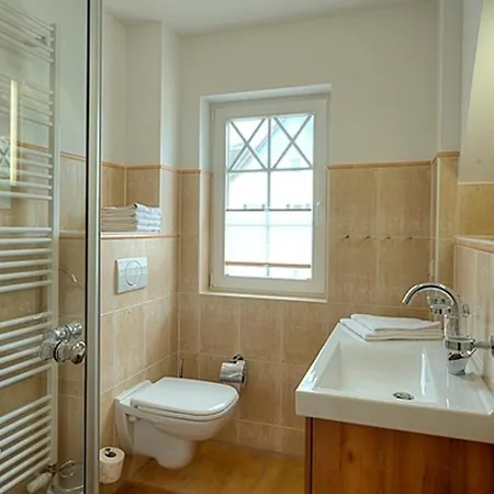 Apartment Carpe Diem, Fw 8